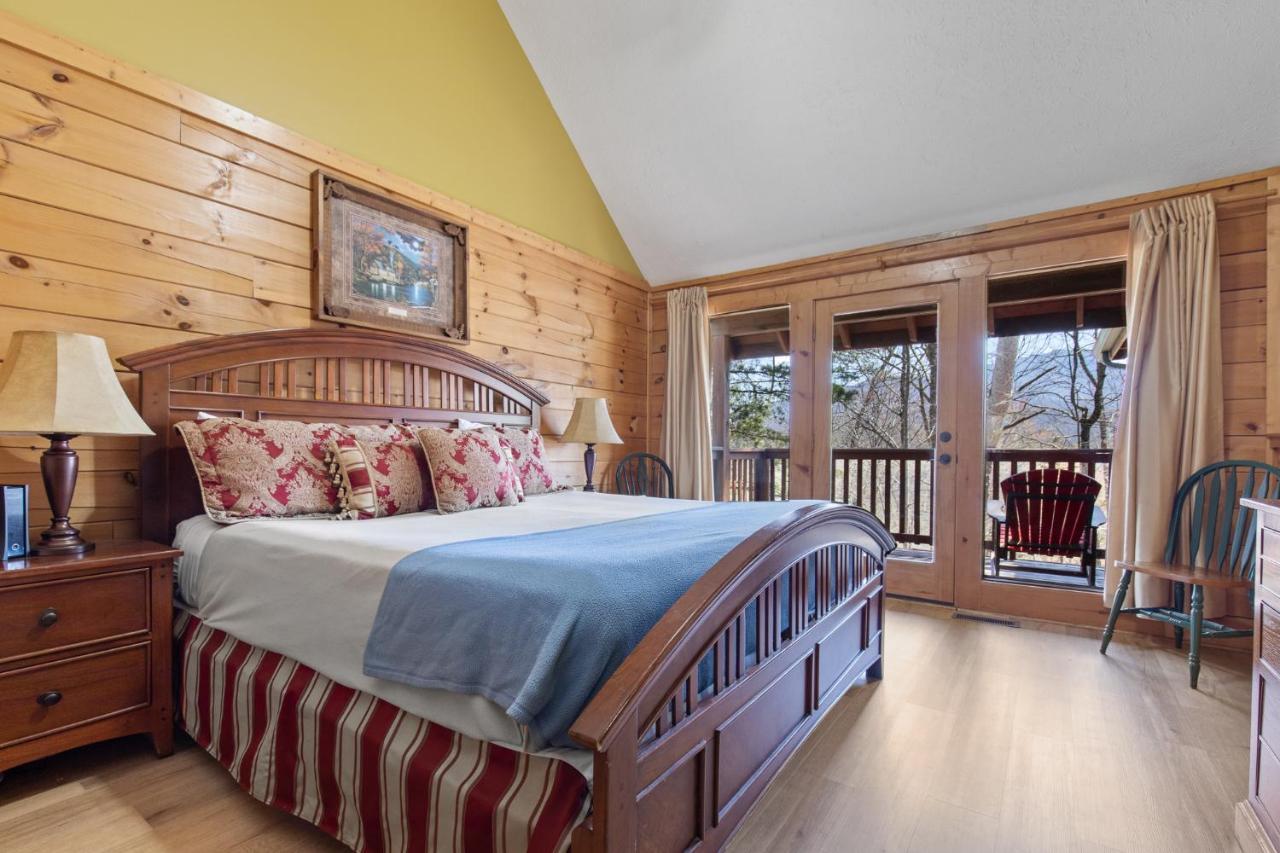 Above The Clouds, 4 Bedrooms, Pool Access, Private, Gaming, Sleeps 16 Gatlinburg Extérieur photo