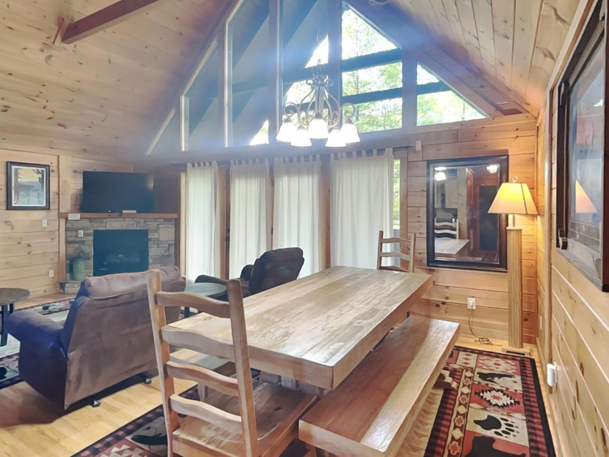 Above The Clouds, 4 Bedrooms, Pool Access, Private, Gaming, Sleeps 16 Gatlinburg Extérieur photo