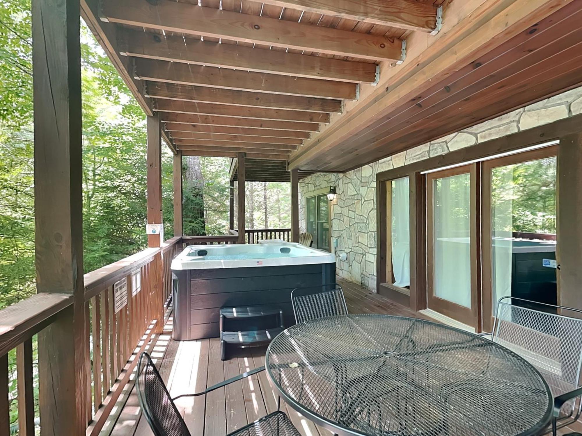 Above The Clouds, 4 Bedrooms, Pool Access, Private, Gaming, Sleeps 16 Gatlinburg Extérieur photo