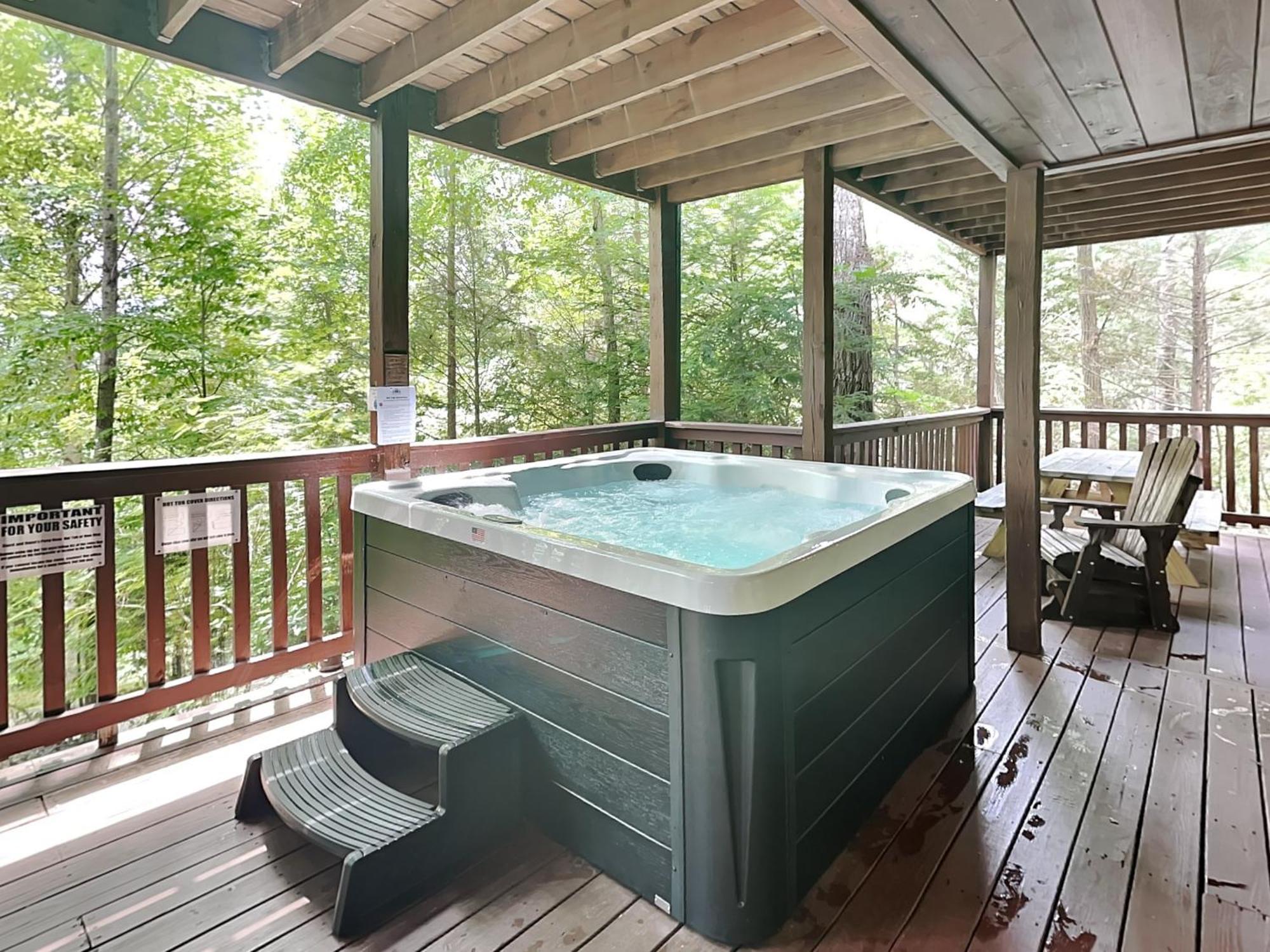 Above The Clouds, 4 Bedrooms, Pool Access, Private, Gaming, Sleeps 16 Gatlinburg Extérieur photo